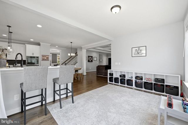 4854 POINT RD, Warrenton, VA 20187