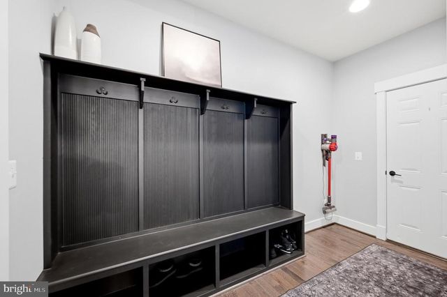 4854 POINT RD, Warrenton, VA 20187
