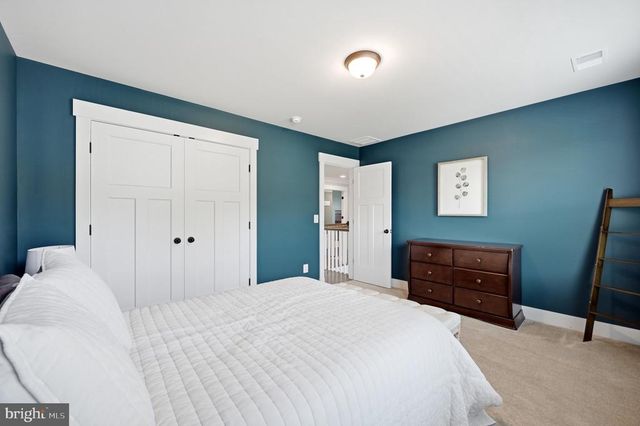 4854 POINT RD, Warrenton, VA 20187
