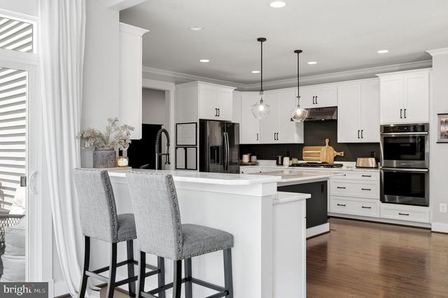 4854 POINT RD, Warrenton, VA 20187