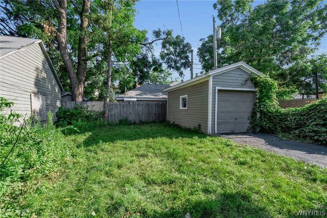 69 West Northrup Place, Buffalo, NY 14214