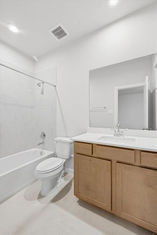 2711 Ametrine Drive, Iowa Colony, TX 77583