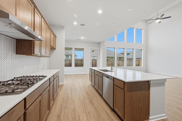 2711 Ametrine Drive, Iowa Colony, TX 77583