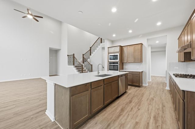 2711 Ametrine Drive, Iowa Colony, TX 77583