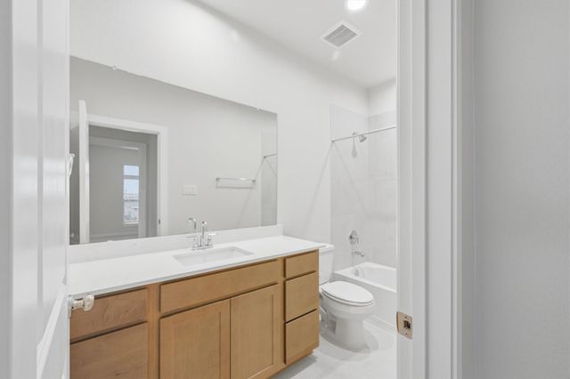 2711 Ametrine Drive, Iowa Colony, TX 77583