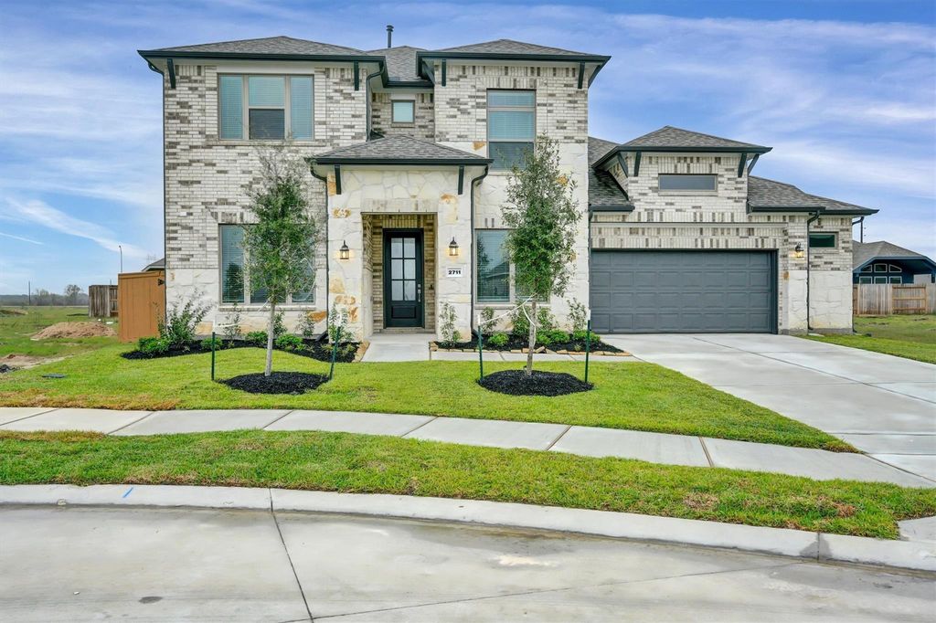 2711 Ametrine Drive, Iowa Colony, TX 77583