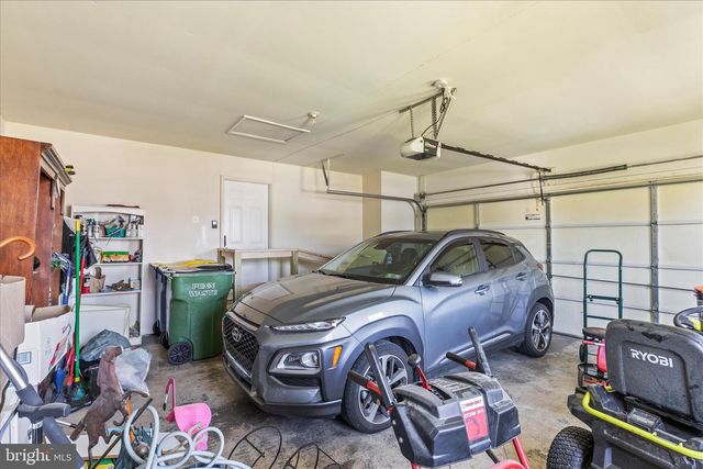 1455 WANDA DR, Hanover, PA 17331