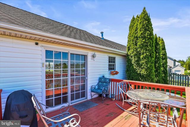 1455 WANDA DR, Hanover, PA 17331