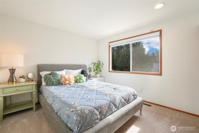 4827 S 311th Court, Auburn, WA 98001