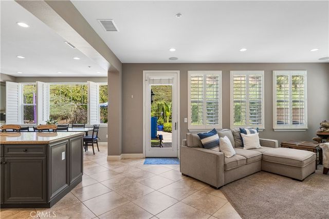 2775 E Stearns Street, Brea, CA 92821