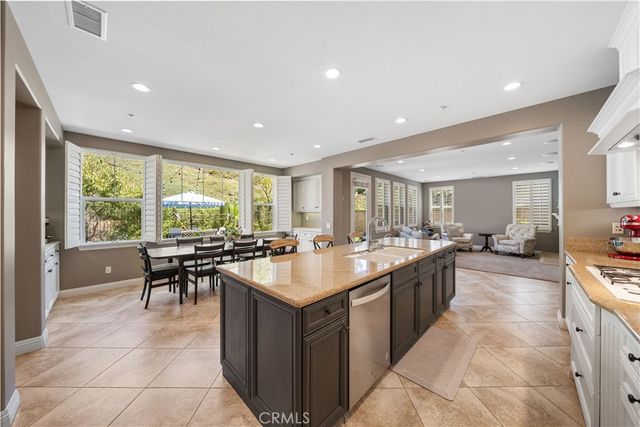 2775 E Stearns Street, Brea, CA 92821