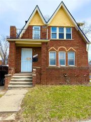 15700 Pinehurst Street, Detroit, MI 48238
