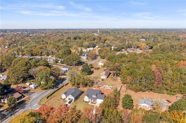 3 Sunset Court, Williamston, SC 29697