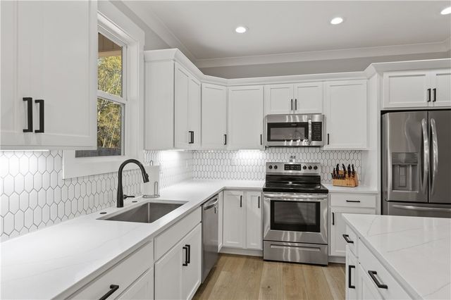 3 Sunset Court, Williamston, SC 29697