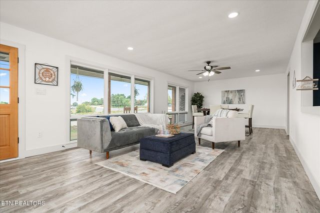 8903 US-127, Crossville, TN 38571