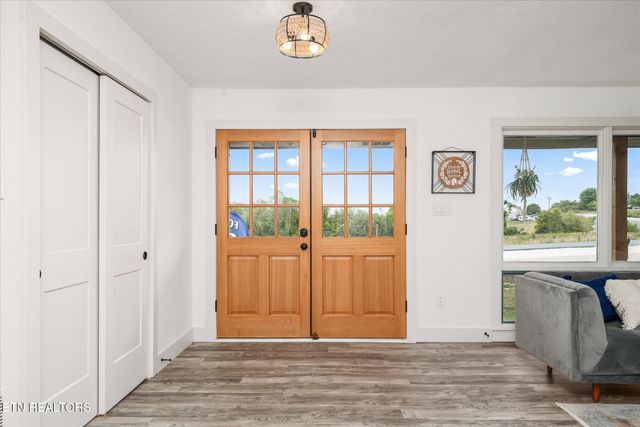 8903 US-127, Crossville, TN 38571