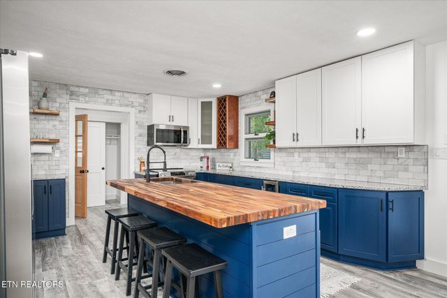 8903 US-127, Crossville, TN 38571