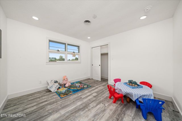 8903 US-127, Crossville, TN 38571