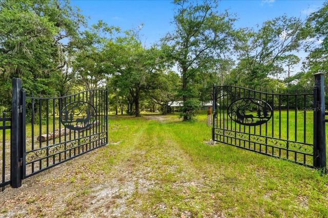 1425 PIONEER DRIVE, Lakeland, FL 33809