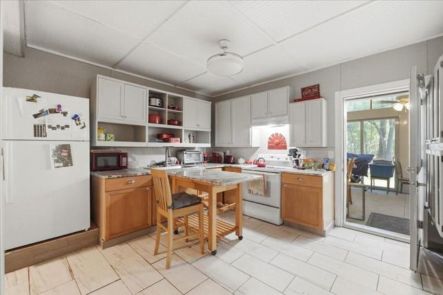 1425 PIONEER DRIVE, Lakeland, FL 33809