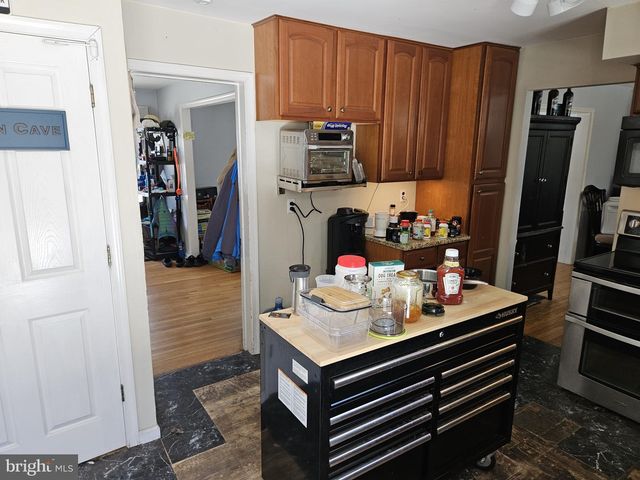 8 INVERNESS CT, Wilmington, DE 19808