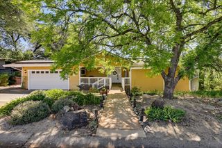 2383 Pinon Rd, Rescue, CA 95672