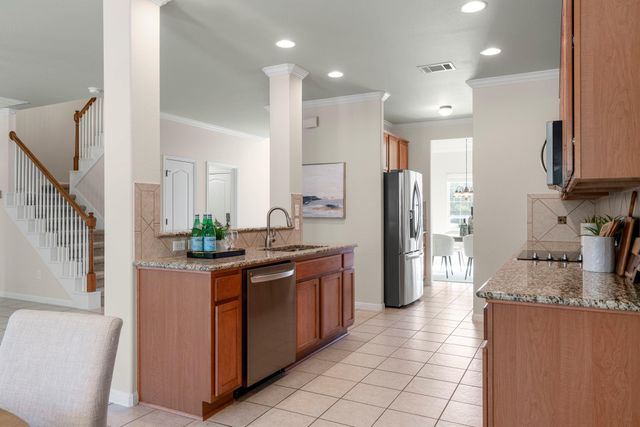 7611 Blue Jay CT, Georgetown, TX 78628