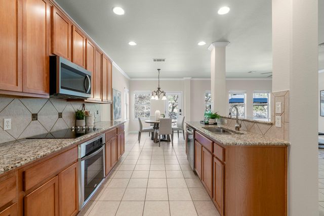 7611 Blue Jay CT, Georgetown, TX 78628