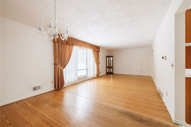 254 Parkview Drive, Penfield, NY 14625