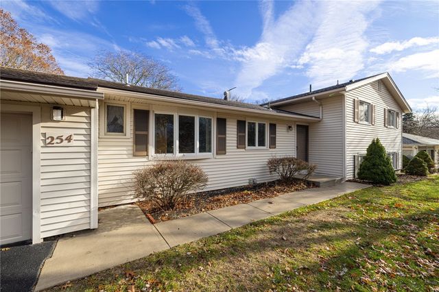 254 Parkview Drive, Penfield, NY 14625