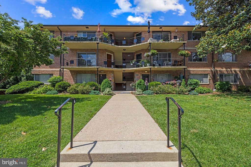 Image 1 of property listing at 5007 SENTINEL DR #45, Bethesda, MD 20816