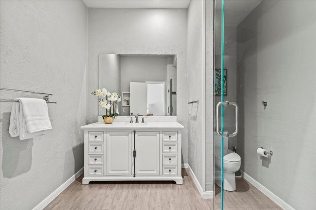 10439 High Hollows Drive 222, Dallas, TX 75230