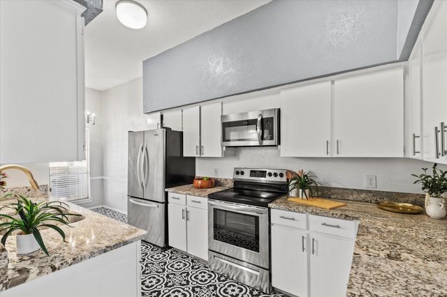 10439 High Hollows Drive 222, Dallas, TX 75230