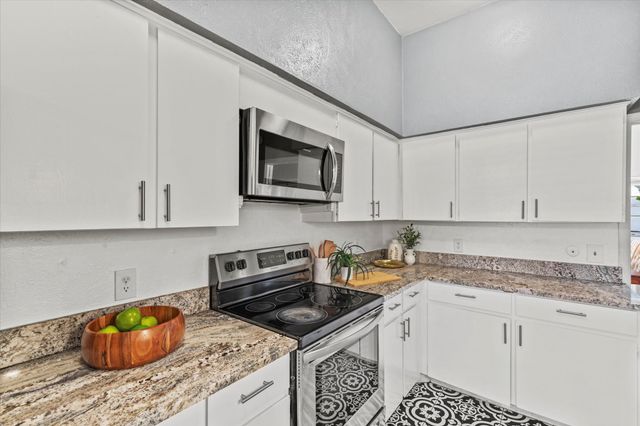 10439 High Hollows Drive 222, Dallas, TX 75230