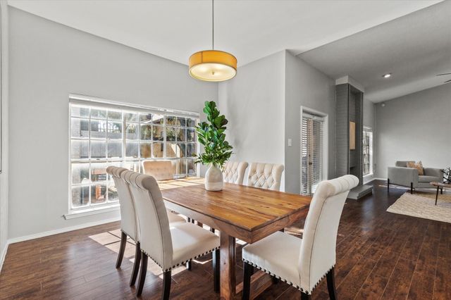 10439 High Hollows Drive 222, Dallas, TX 75230