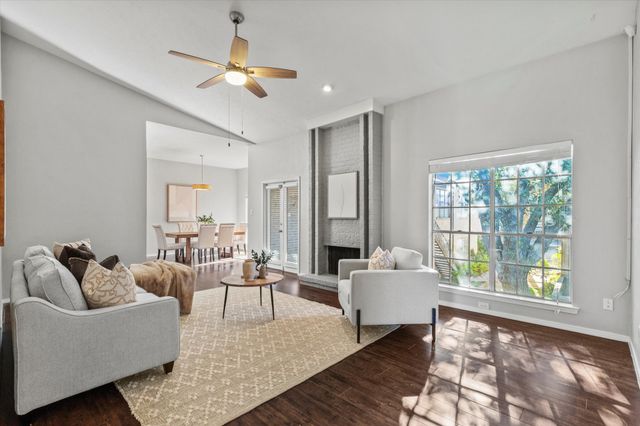 10439 High Hollows Drive 222, Dallas, TX 75230