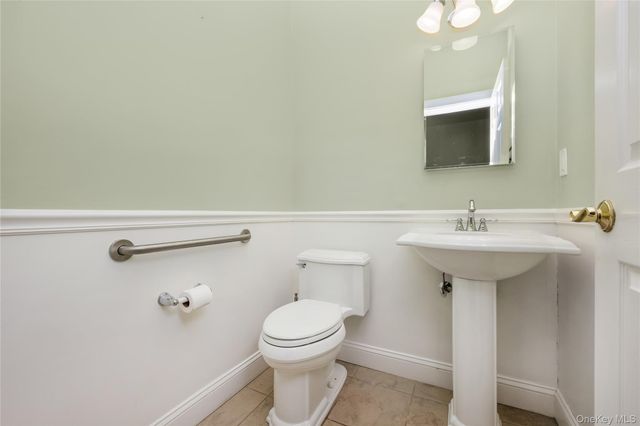 149 Maya Circle, Central Islip, NY 11722