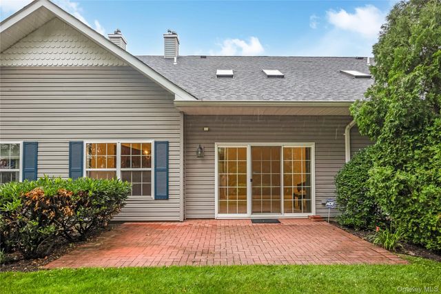 149 Maya Circle, Central Islip, NY 11722