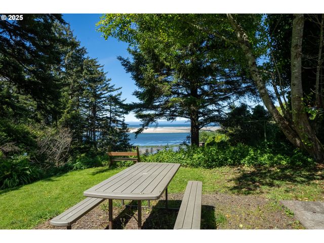 1195 3RD St, Netarts, OR 97143