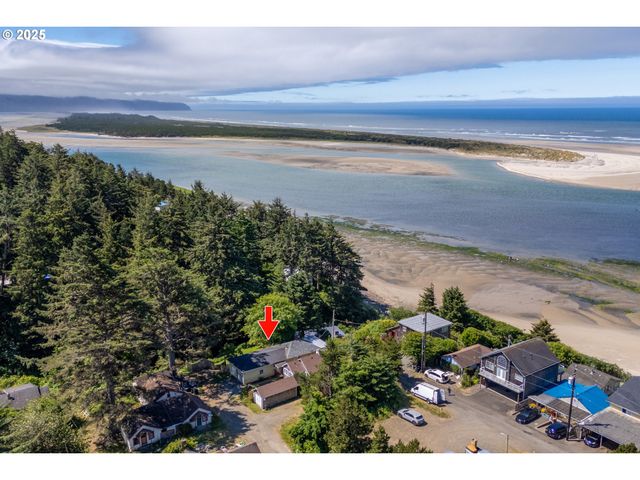 1195 3RD St, Netarts, OR 97143