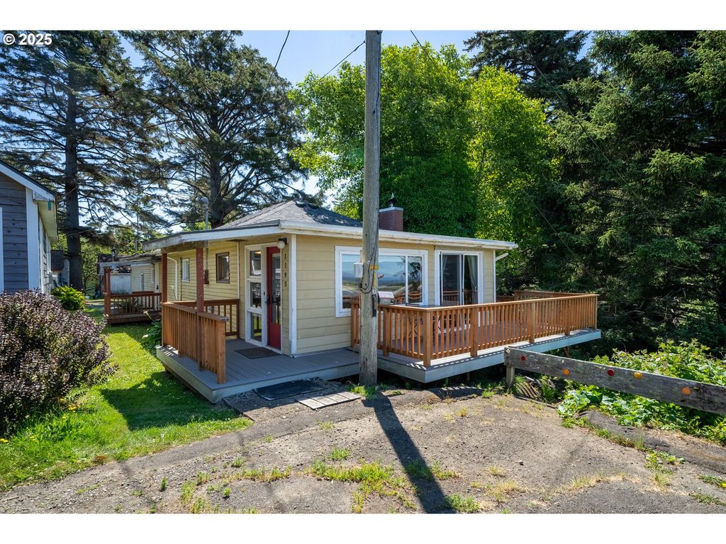 1195 3RD St, Netarts, OR 97143