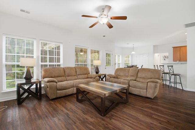 5215 Stonewall Drive, Summerville, SC 29485