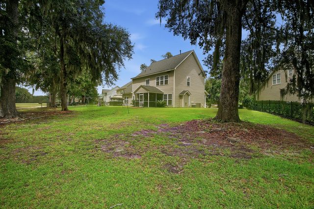 5215 Stonewall Drive, Summerville, SC 29485