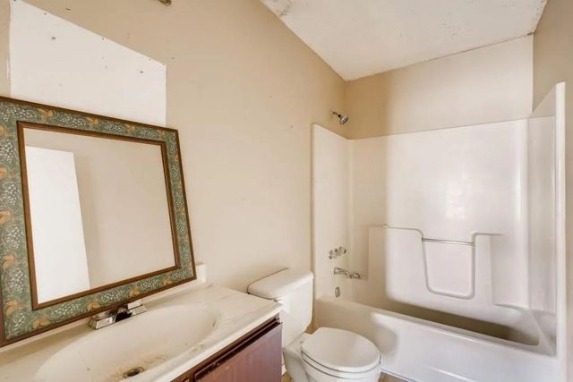 2120 Pinetree Drive, Cumming, GA 30041