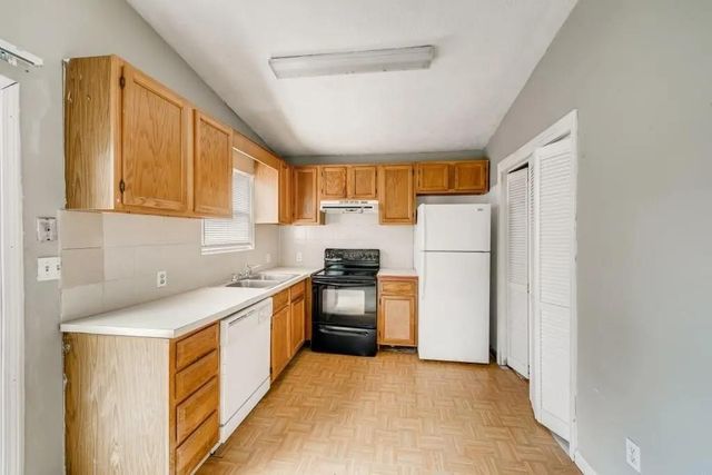 2120 Pinetree Drive, Cumming, GA 30041