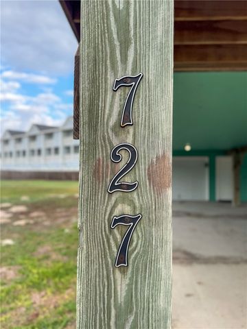 727 Parkplace, Port Aransas, TX 78373