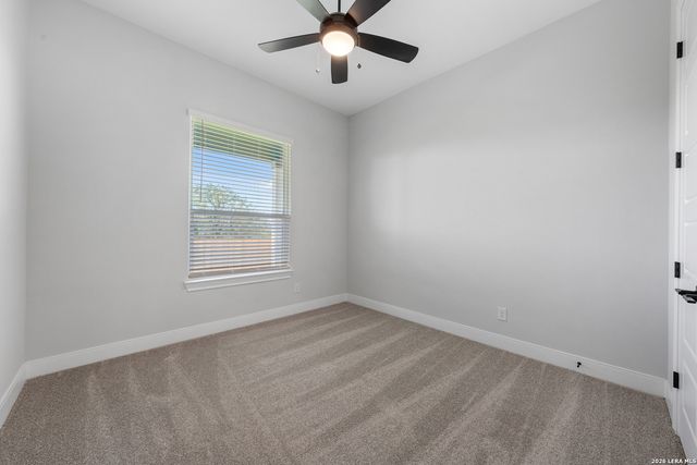 204 AZALEA ALY, Castroville, TX 78009