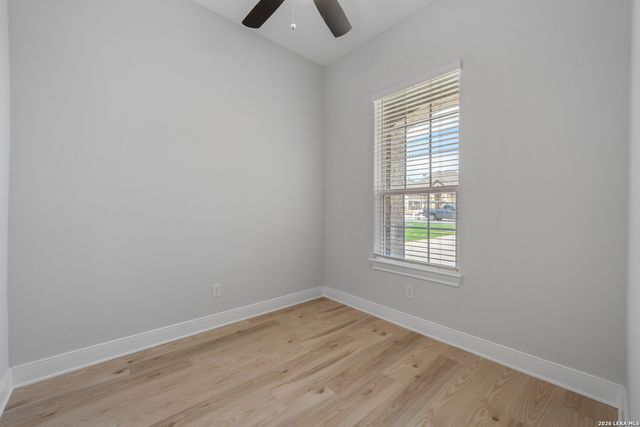 204 AZALEA ALY, Castroville, TX 78009