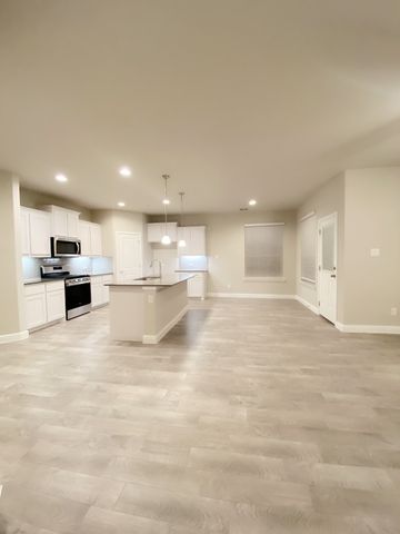 11536 LEESON Street, Fort Worth, TX 76052