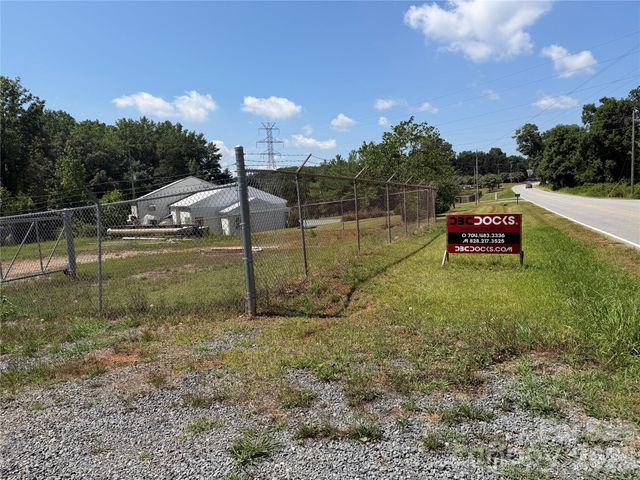 5166 Slanting Bridge Road, Denver, NC 28037